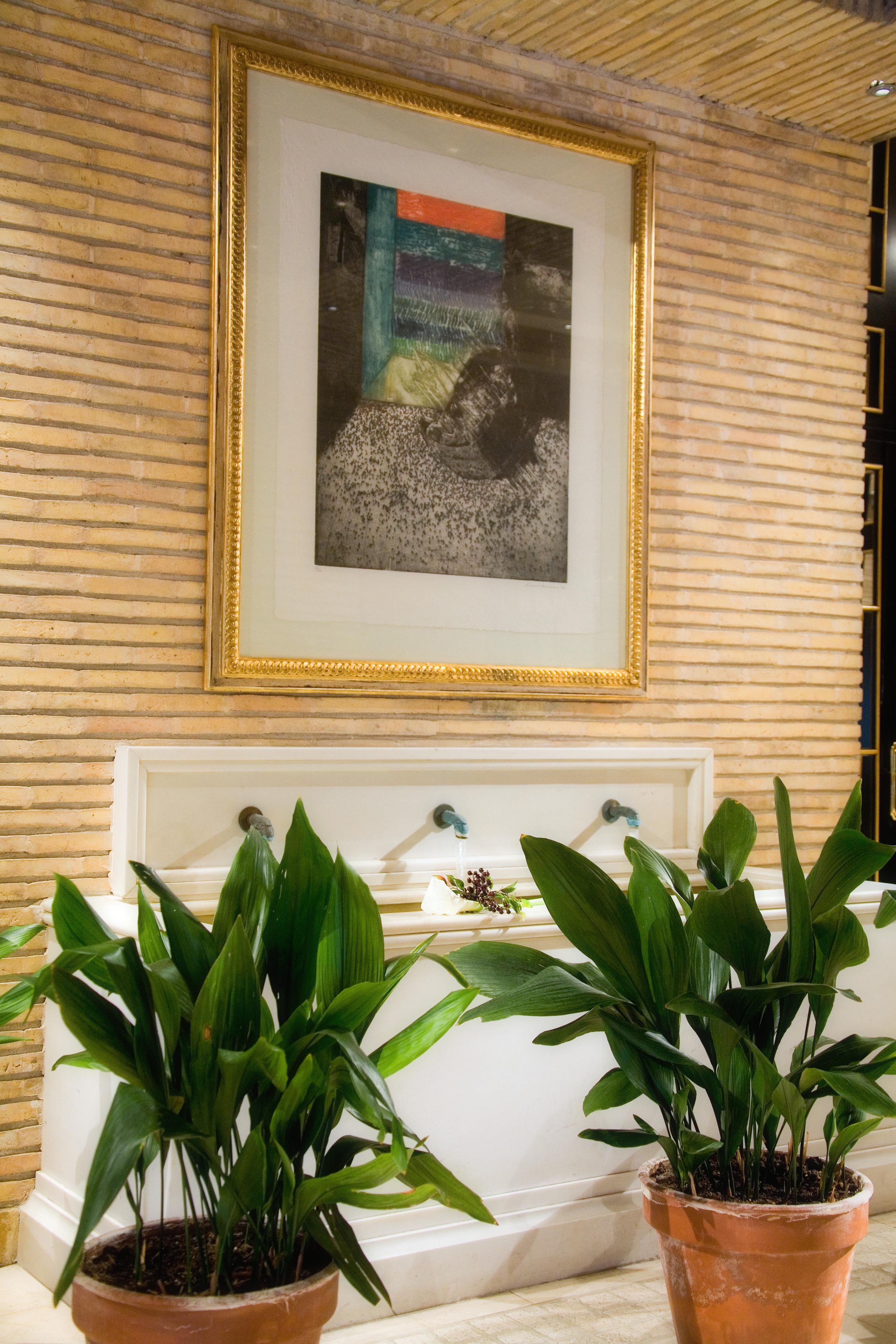 Hotel Palafox Zaragoza Oda fotoğraf A framed print of a photograph by the artist
