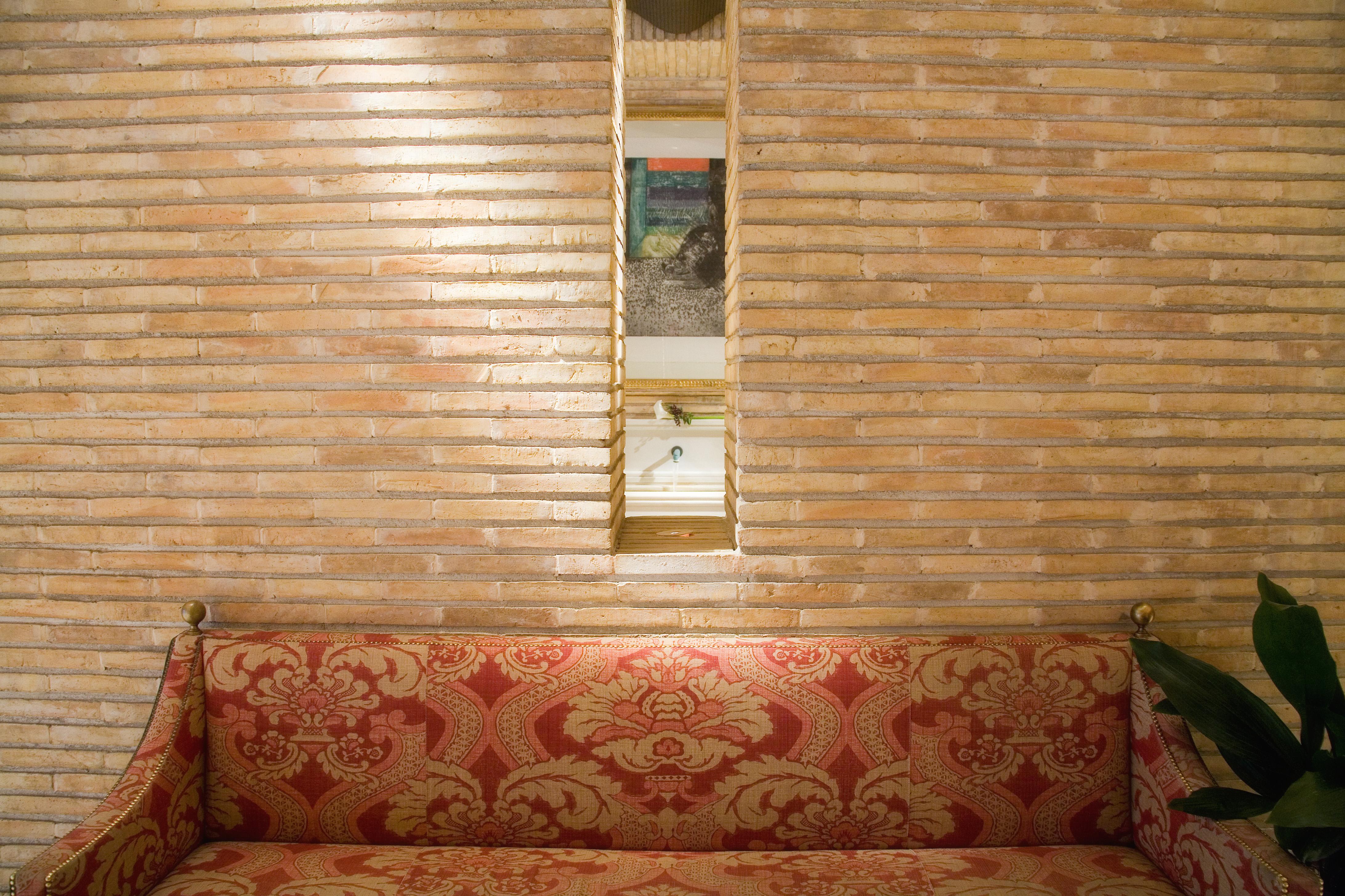 Hotel Palafox Zaragoza Dış mekan fotoğraf A view of the interior of the house