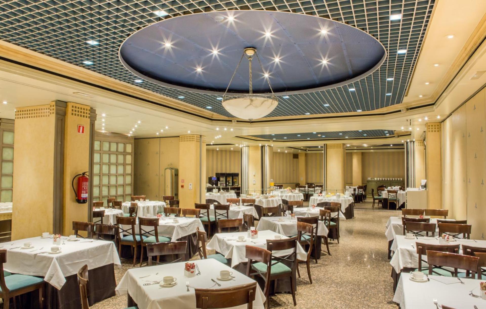 Hotel Palafox Zaragoza Dış mekan fotoğraf Restaurant