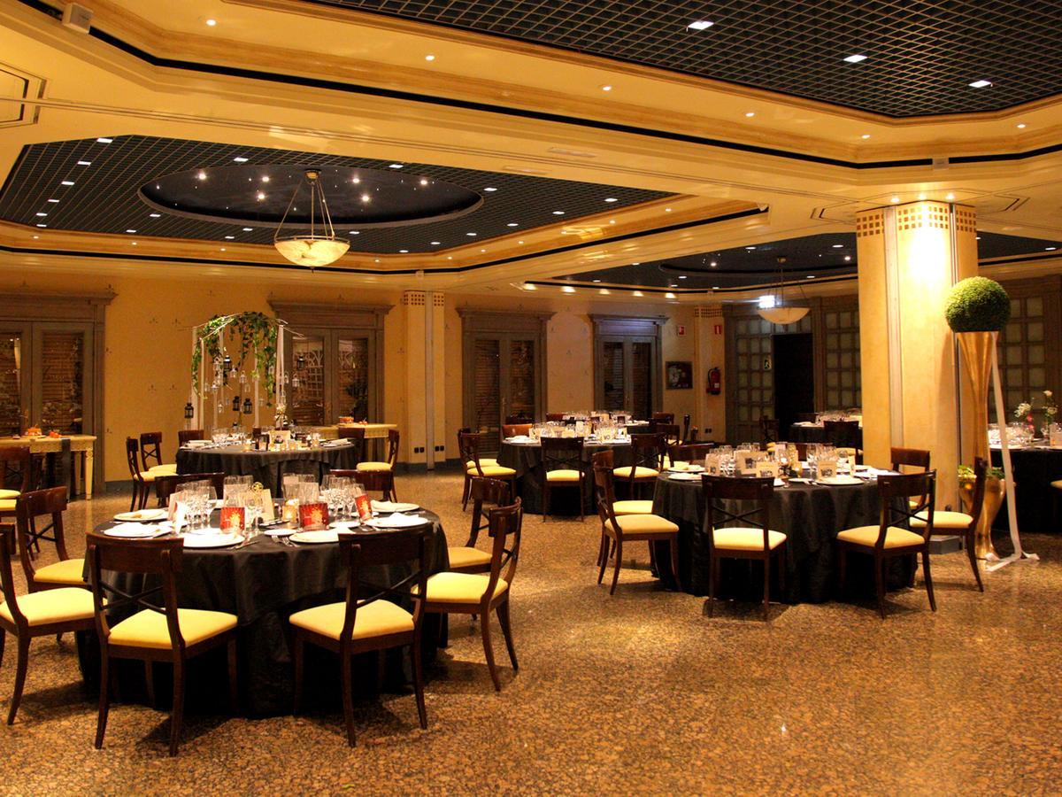 Hotel Palafox Zaragoza Dış mekan fotoğraf The ballroom